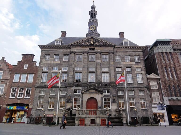 Schoorsteenveger Den Bosch, Stadhuis Den bosch. Schoorsteenveger Noord-Brabant